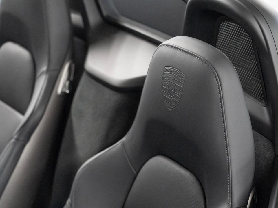 2025 Porsche 718 Boxster S - Image 26 of 28