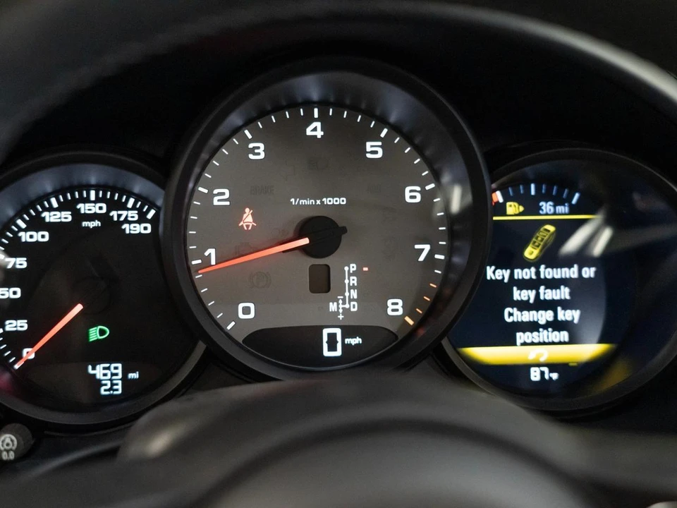 2025 Porsche 718 Boxster S - Image 20 of 28