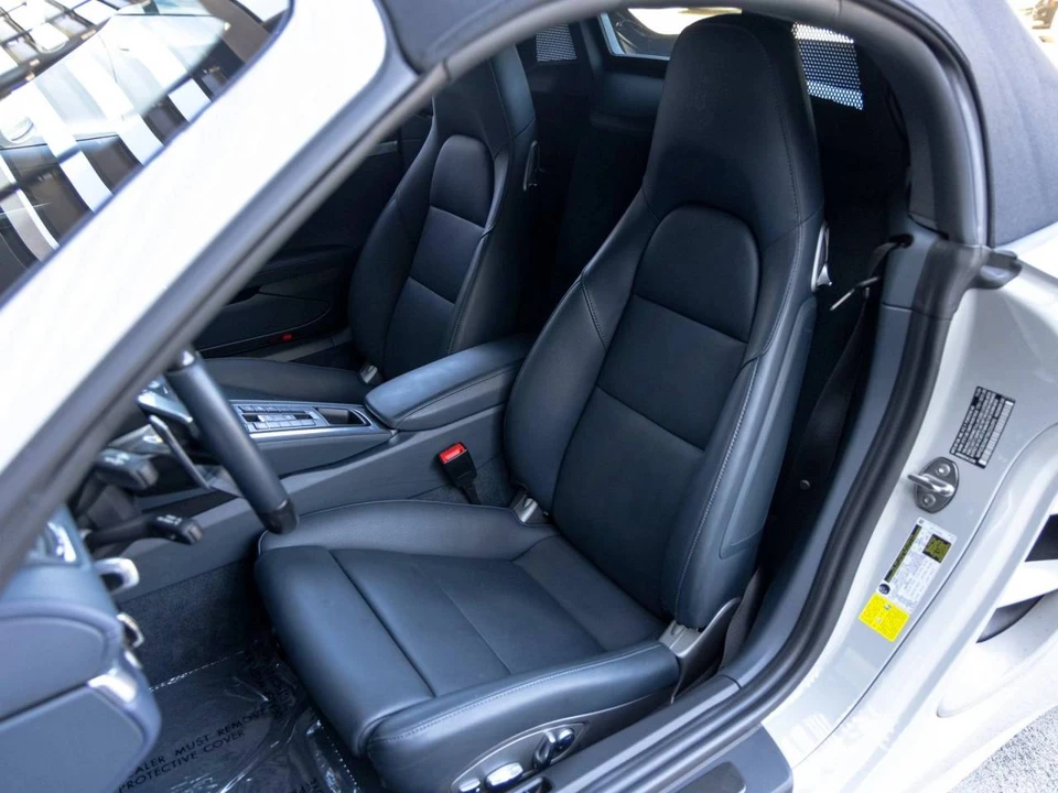 2025 Porsche 718 Boxster S - Image 5 of 5