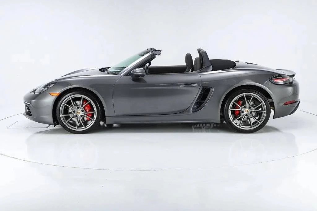 2025 Porsche 718 Boxster S - Image 2 of 4