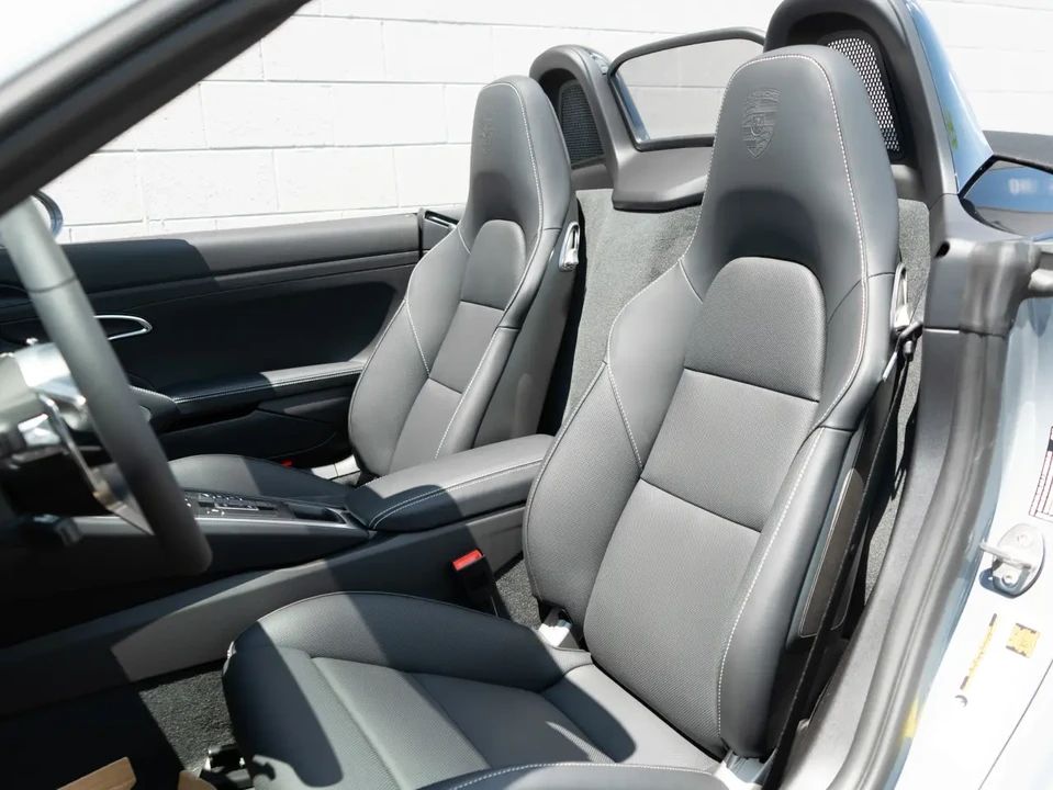 2025 Porsche 718 Boxster - Image 5 of 7