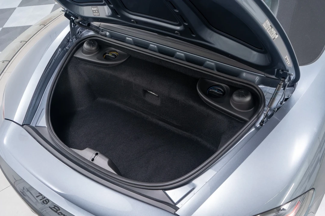 2025 Porsche 718 Boxster - Image 12 of 21
