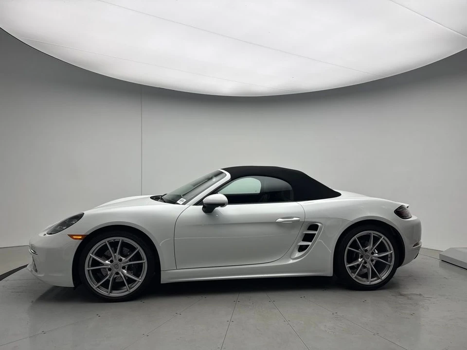 2025 Porsche Boxster - Image 2 of 15