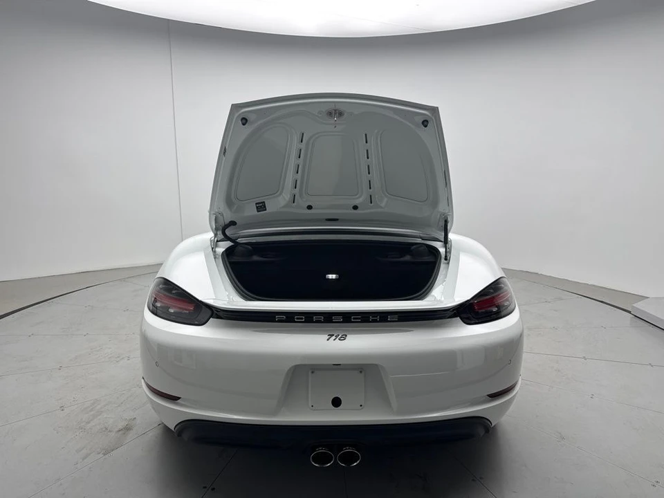 2025 Porsche Boxster - Image 5 of 15