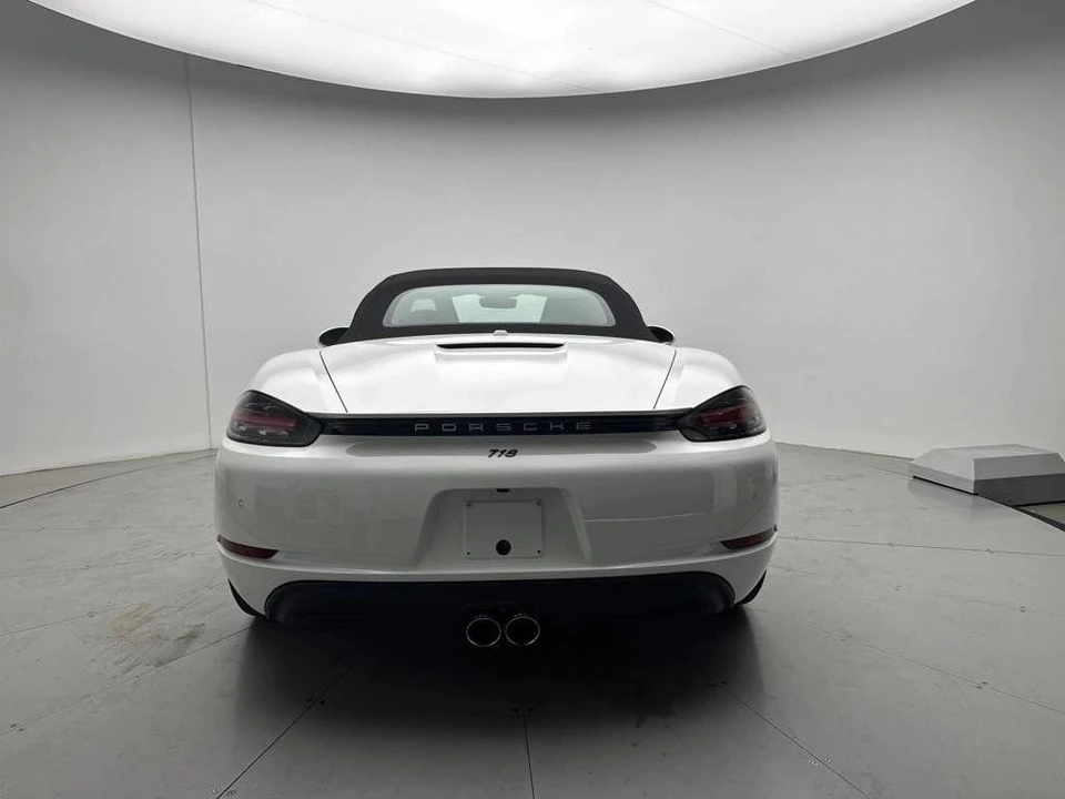2025 Porsche 718 Boxster - Image 4 of 5