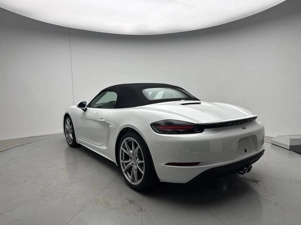 2025 Porsche 718 Boxster - Image 3 of 5