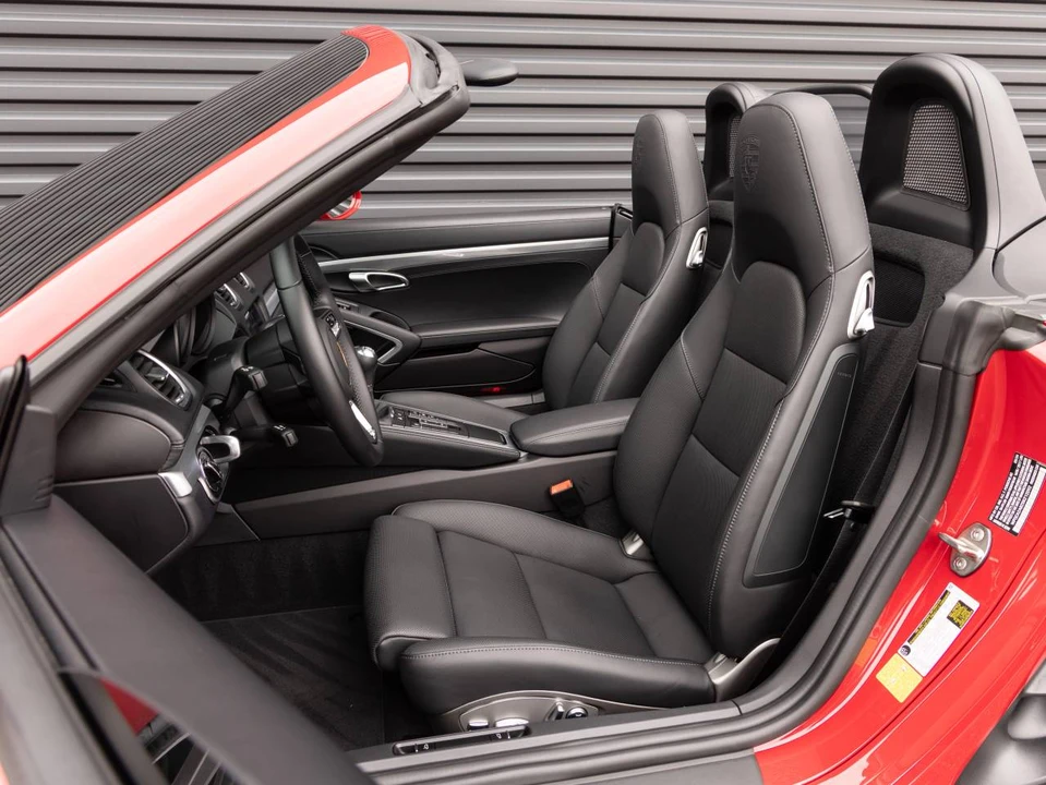 2025 Porsche 718 Boxster - Image 5 of 5