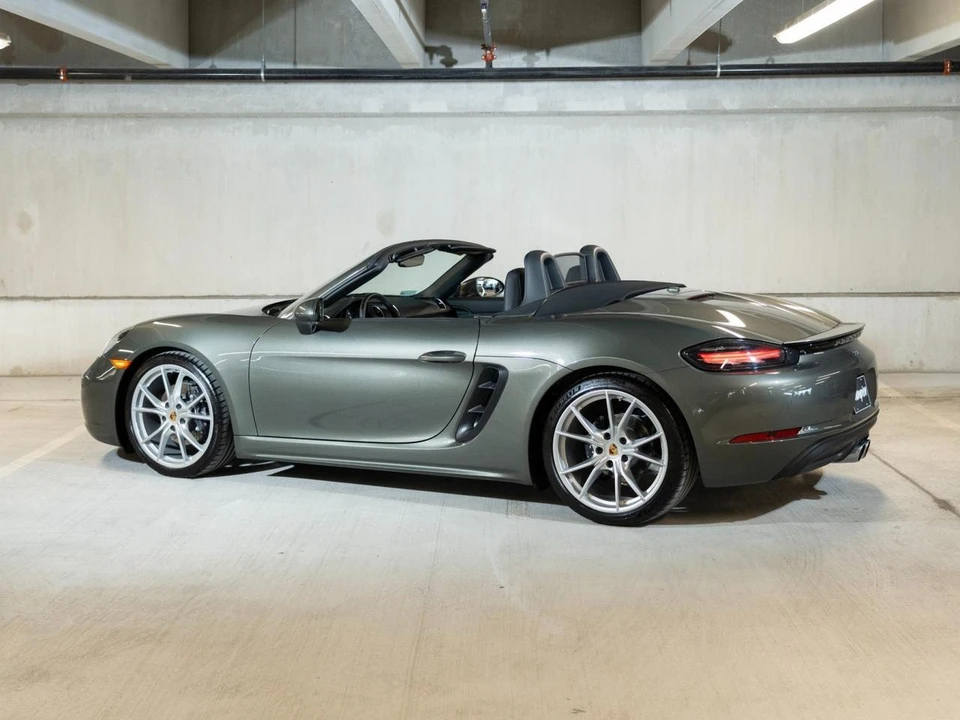 2025 Porsche 718 Boxster - Image 4 of 28