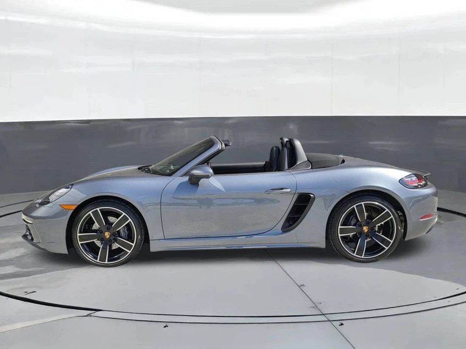 2025 Porsche 718 Boxster - Image 2 of 5