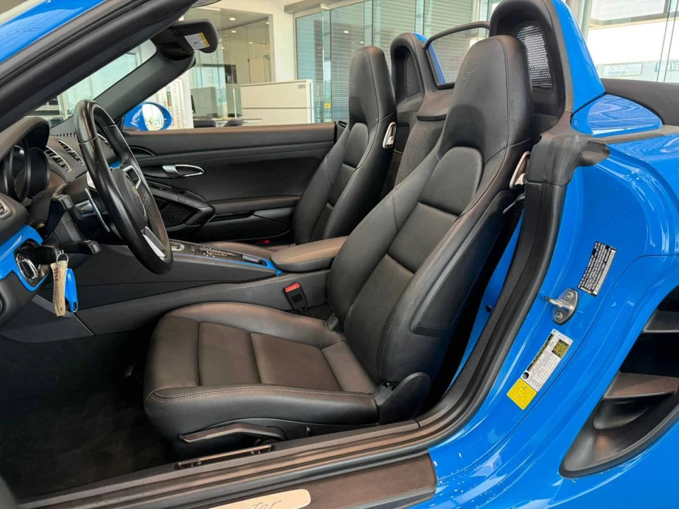 2025 Porsche 718 Boxster - Image 5 of 5