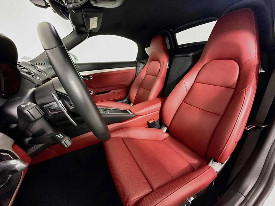 2025 Porsche 718 Boxster - Image 5 of 5
