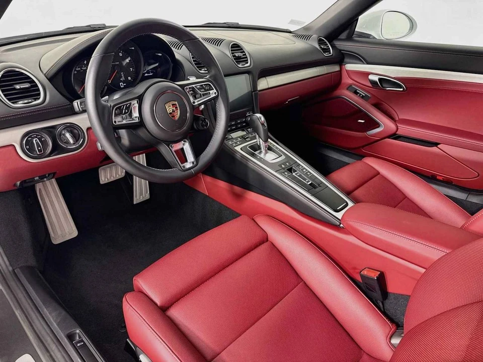 2025 Porsche 718 Boxster - Image 4 of 5