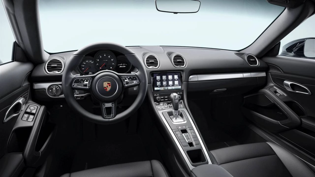 2025 Porsche 718 Boxster - Image 4 of 5