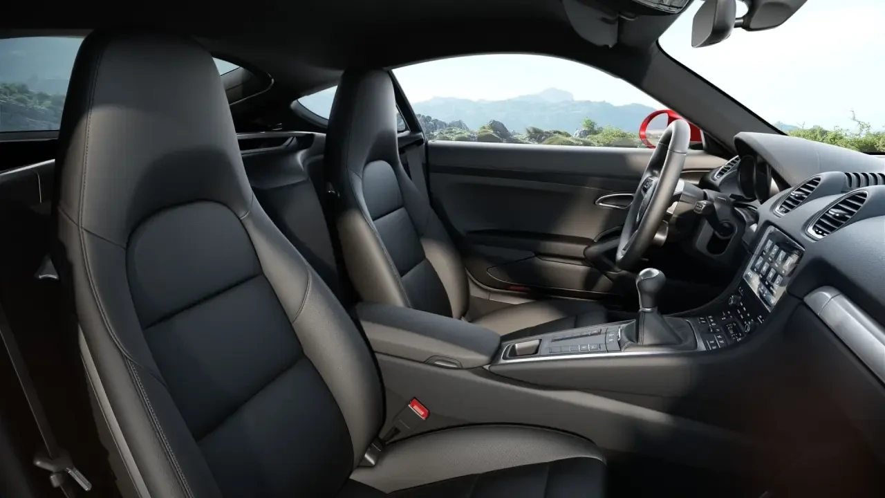 2025 Porsche 718 Cayman - Image 5 of 6