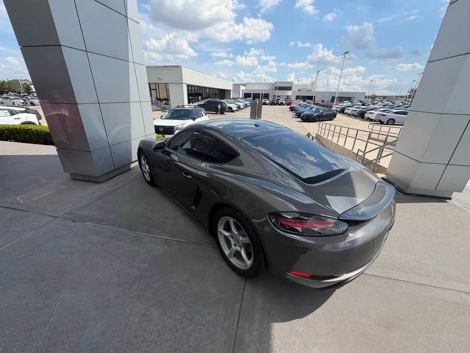 2025 Porsche 718 Cayman - Image 3 of 10