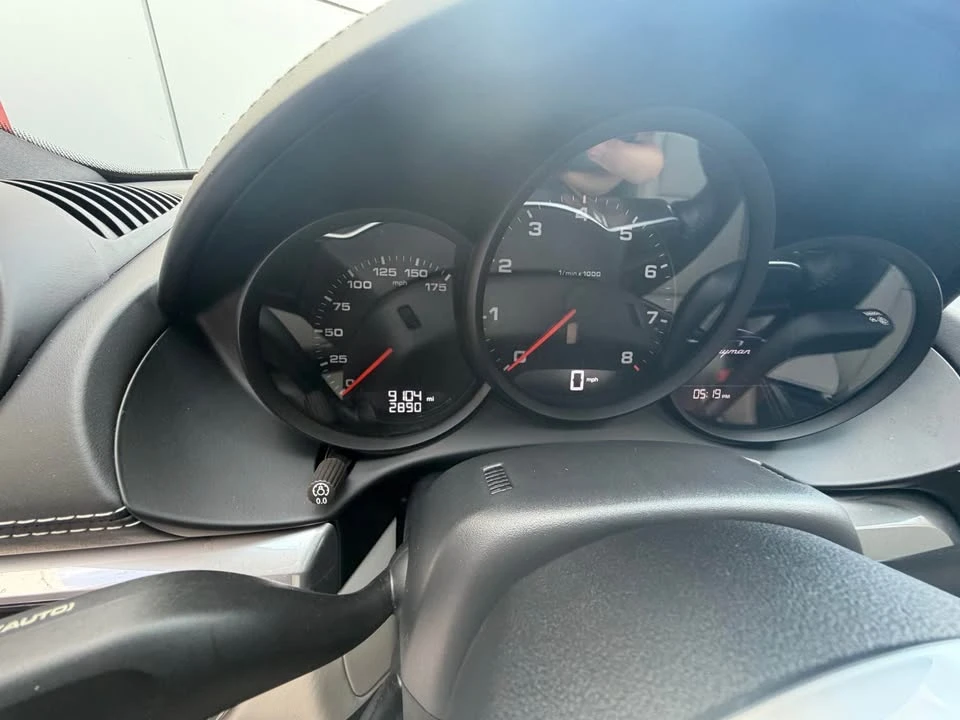 2025 Porsche 718 Cayman - Image 7 of 10