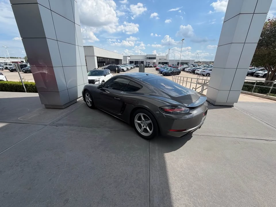 2025 Porsche 718 Cayman - Image 10 of 10