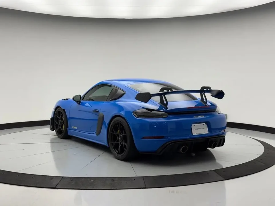 2025 Porsche 718 Cayman GT4 RS - Image 24 of 31