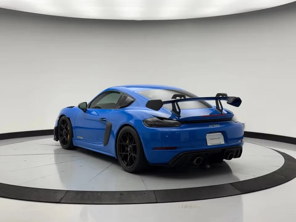 2025 Porsche 718 Cayman GT4 RS - Image 19 of 31