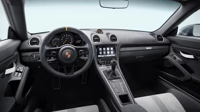 2025 Porsche 718 Cayman GT4 RS - Image 26 of 30