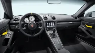 2025 Porsche 718 Cayman GT4 RS - Image 29 of 30