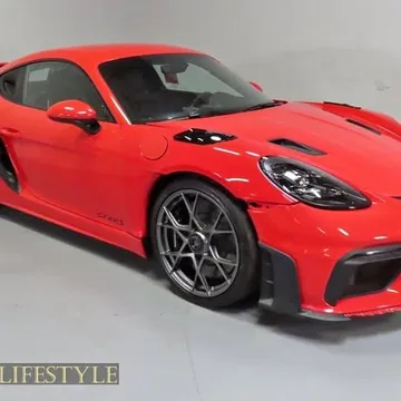 2025 Porsche 718 Cayman GT4 RS