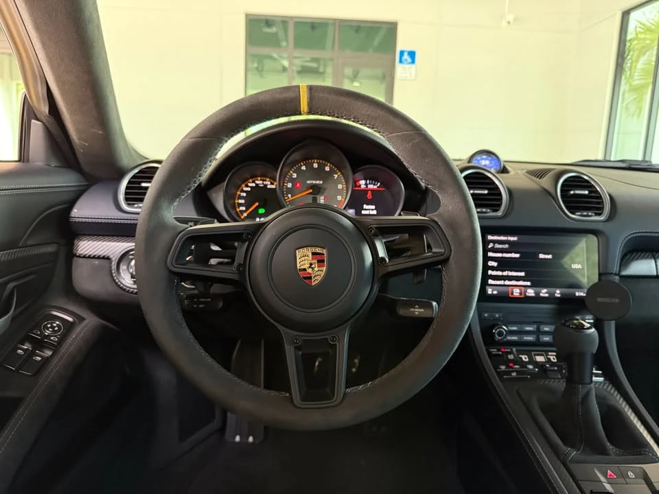 2025 Porsche 718 Cayman GT4 RS - Image 16 of 20