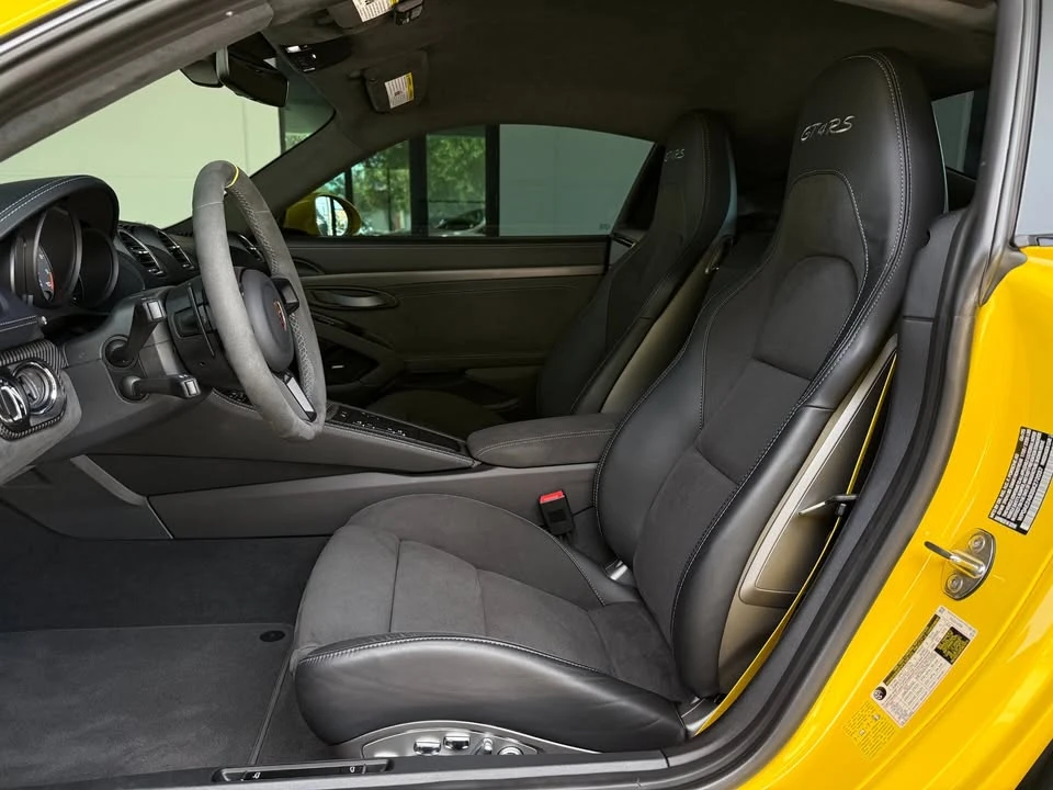 2025 Porsche 718 Cayman GT4 RS - Image 13 of 20