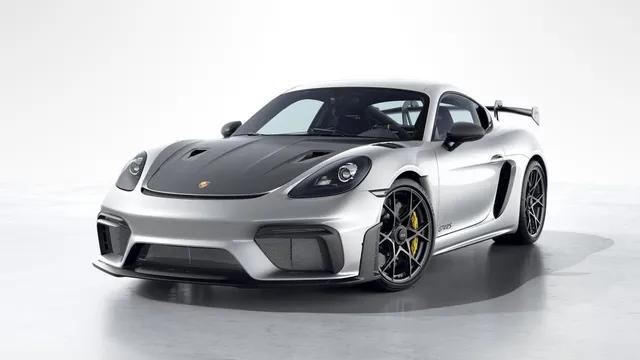 2025 Porsche 718 Cayman GT4 RS