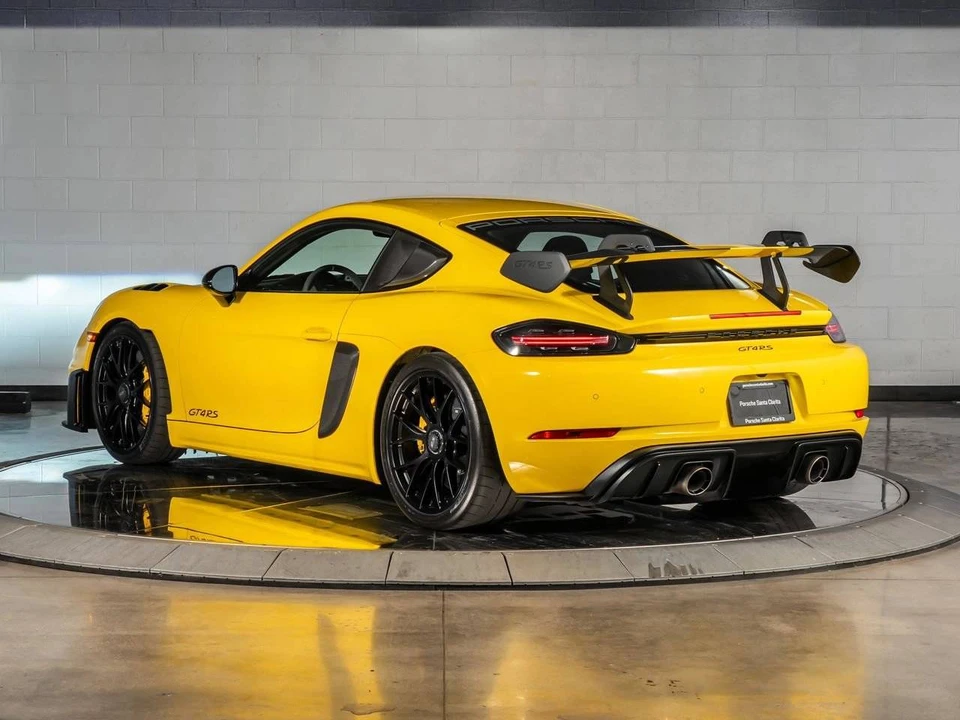 2025 Porsche 718 Cayman GT4 RS - Image 3 of 5
