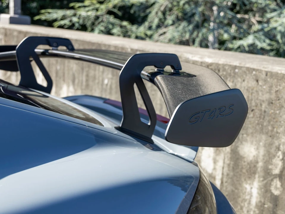 2025 Porsche 718 Cayman GT4 RS - Image 23 of 31
