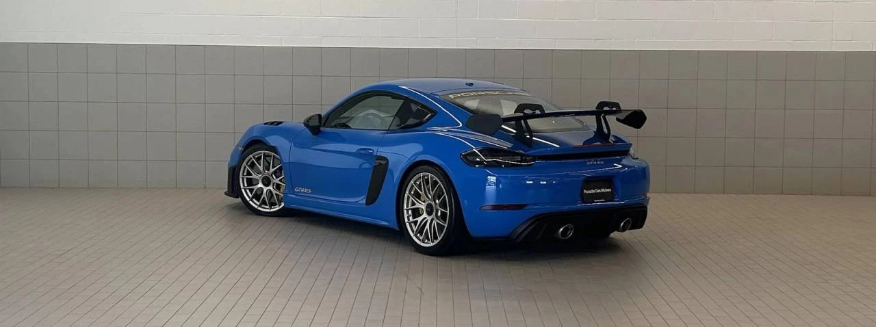2025 Porsche 718 Cayman GT4 RS - Image 3 of 4