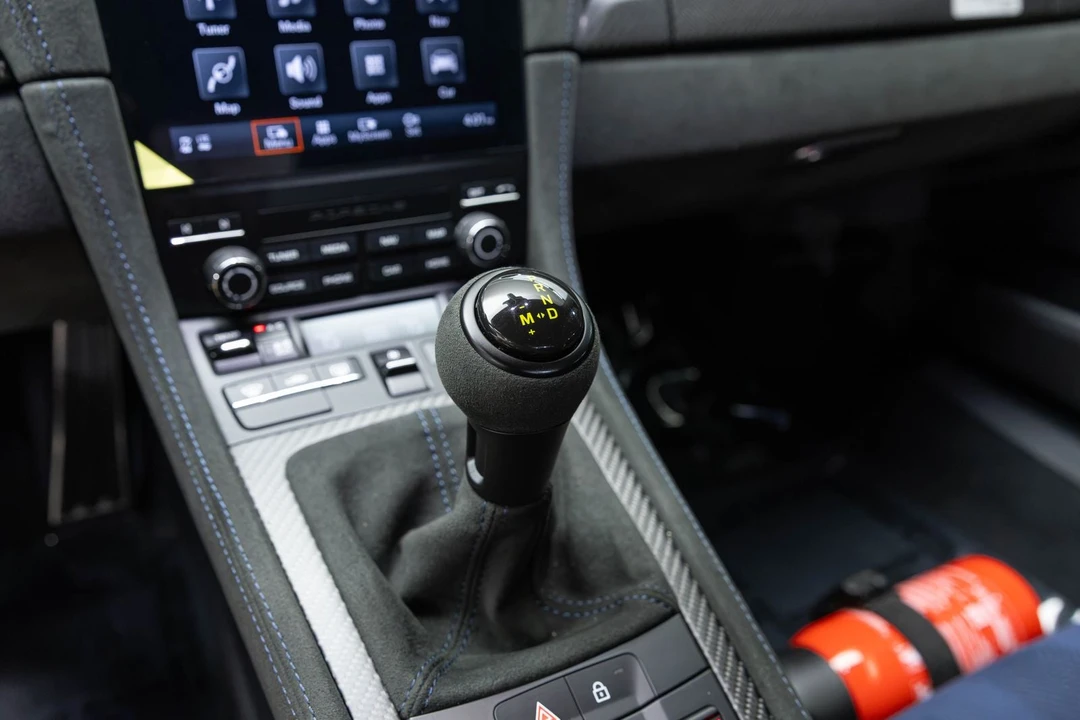 2025 Porsche 718 Cayman GT4 RS - Image 15 of 31