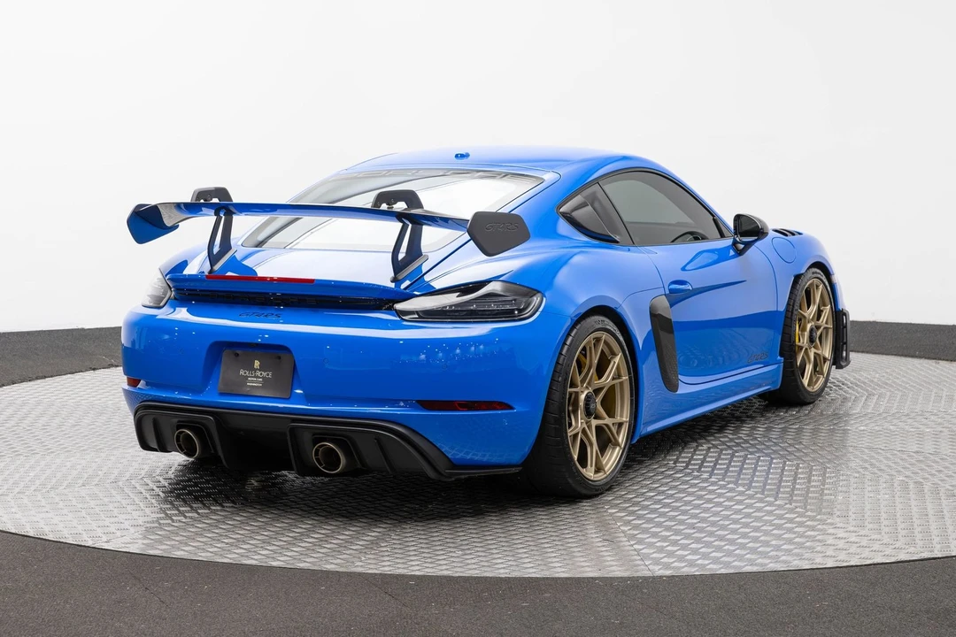 2025 Porsche 718 Cayman GT4 RS - Image 20 of 31