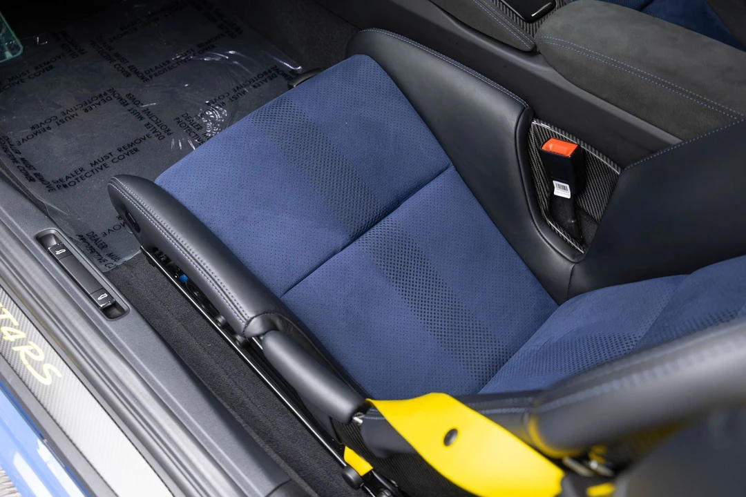 2025 Porsche 718 Cayman GT4 RS - Image 25 of 31