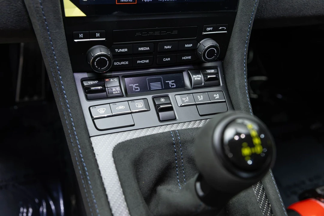 2025 Porsche 718 Cayman GT4 RS - Image 31 of 31