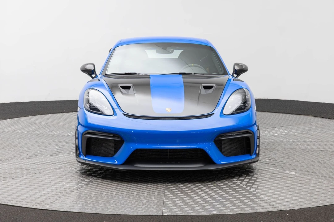 2025 Porsche 718 Cayman GT4 RS - Image 6 of 31