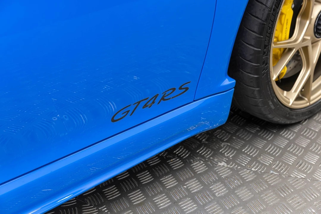 2025 Porsche 718 Cayman GT4 RS - Image 7 of 31