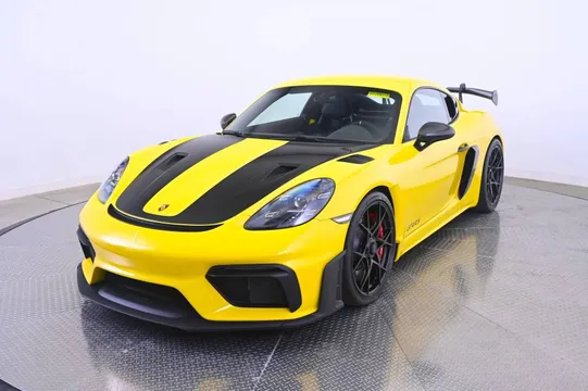 2025 Porsche 718 Cayman GT4 RS