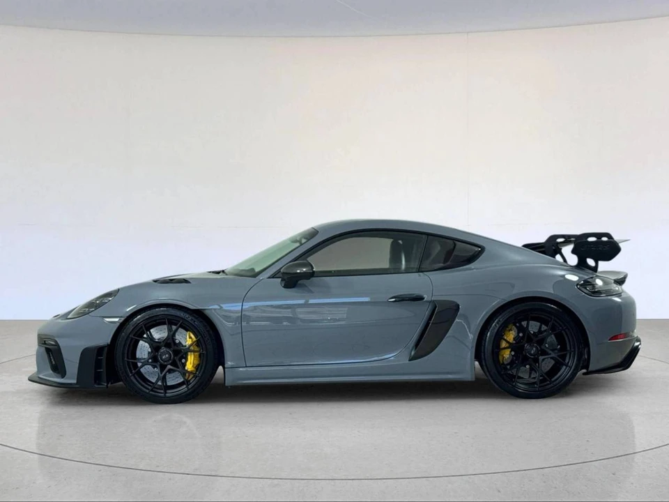 2025 Porsche 718 Cayman GT4 RS - Image 2 of 4
