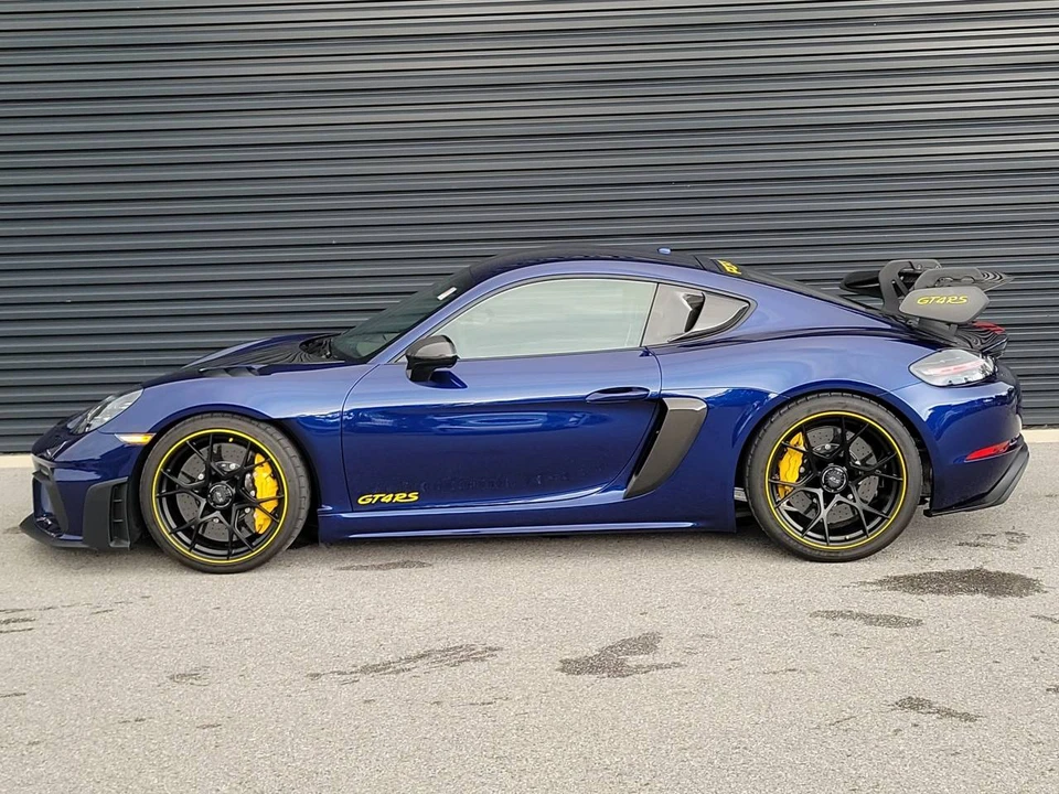 2025 Porsche 718 Cayman GT4 RS - Image 2 of 4