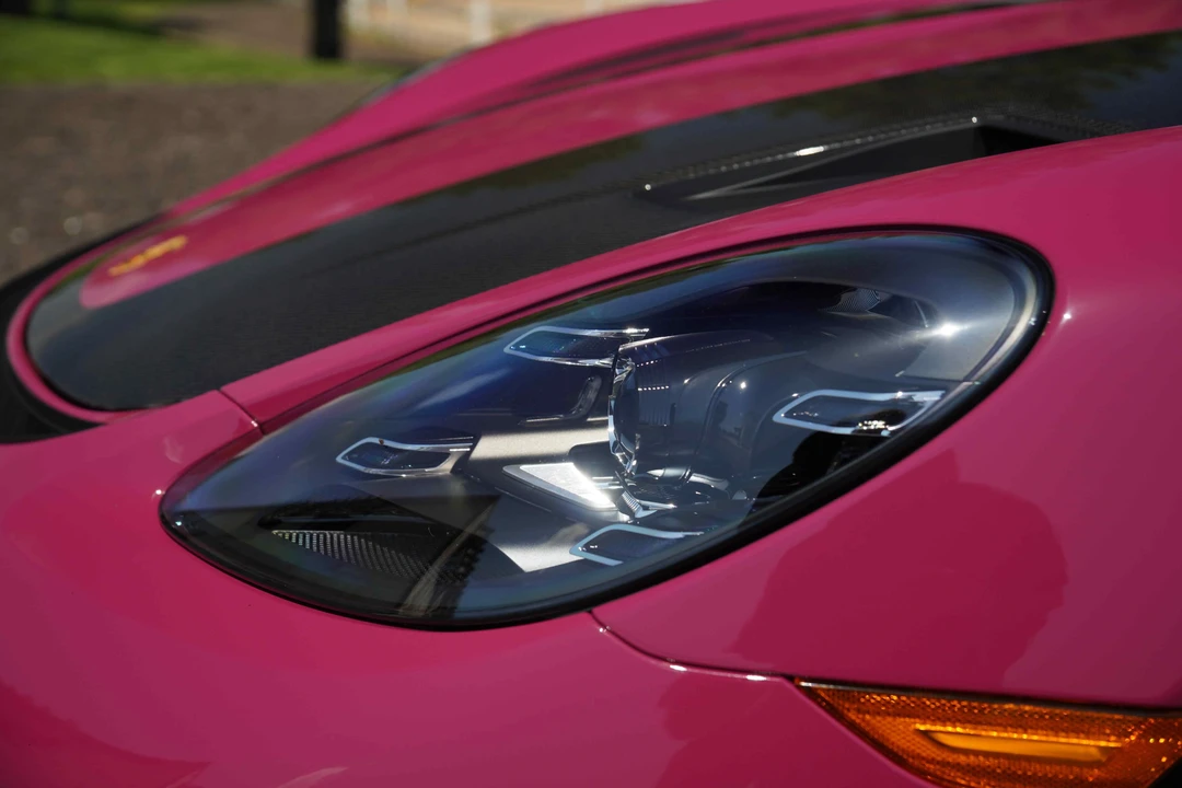 2025 Porsche 718 Cayman GT4 RS - Image 21 of 31