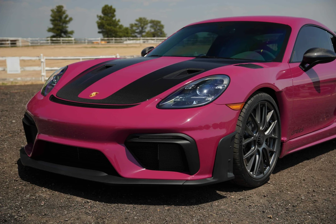 2025 Porsche 718 Cayman GT4 RS - Image 14 of 31