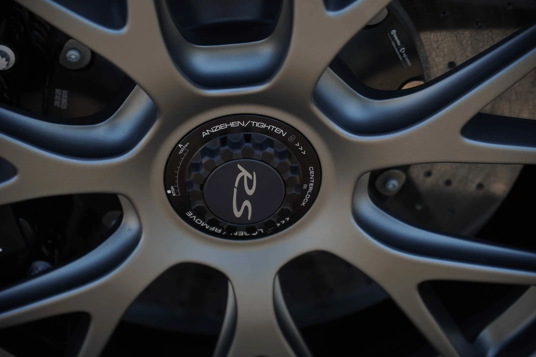 2025 Porsche 718 Cayman GT4 RS - Image 29 of 31