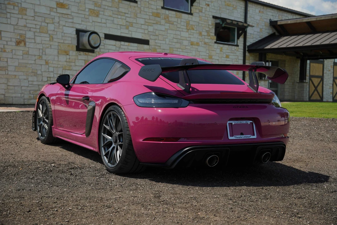 2025 Porsche 718 Cayman GT4 RS - Image 12 of 31