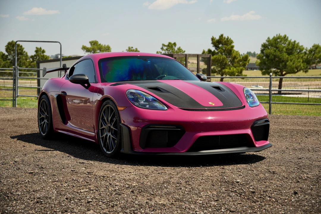 2025 Porsche 718 Cayman GT4 RS - Image 3 of 31