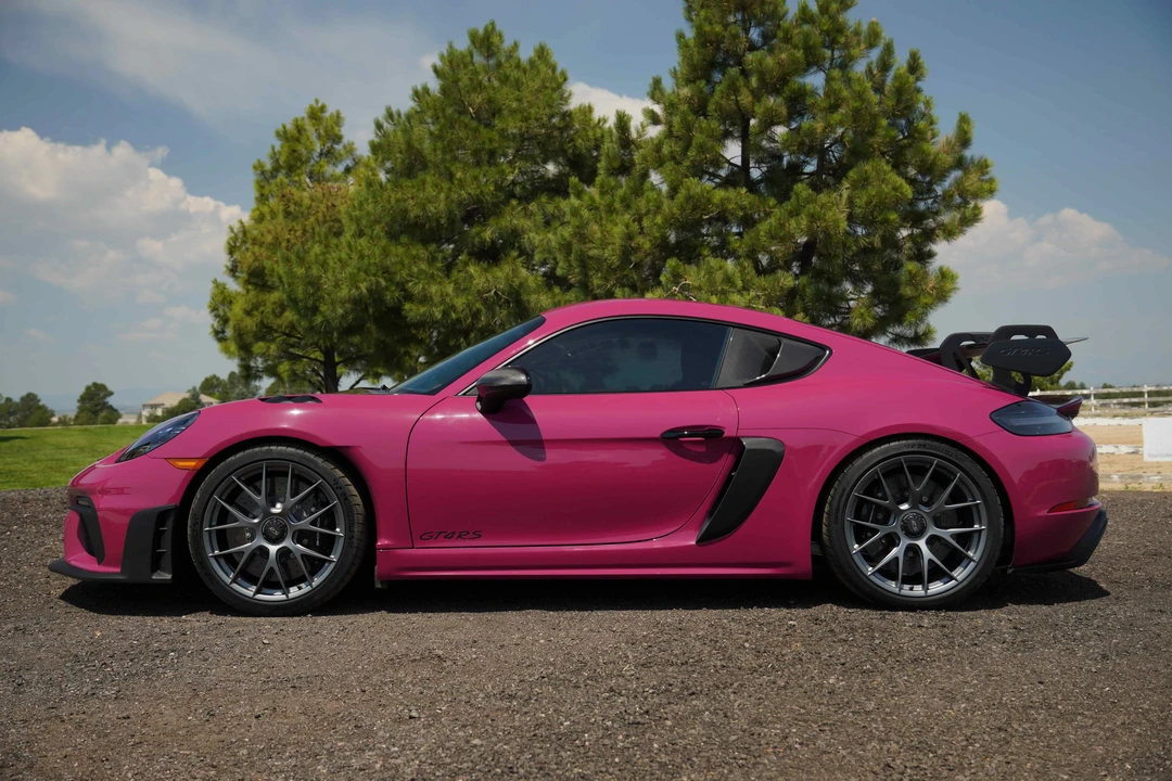 2025 Porsche 718 Cayman GT4 RS - Image 5 of 31