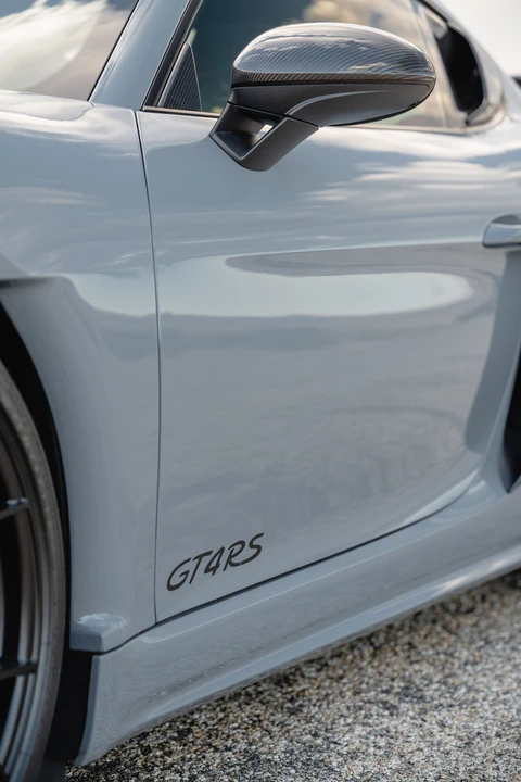 2025 Porsche 718 Cayman GT4 RS - Image 12 of 31