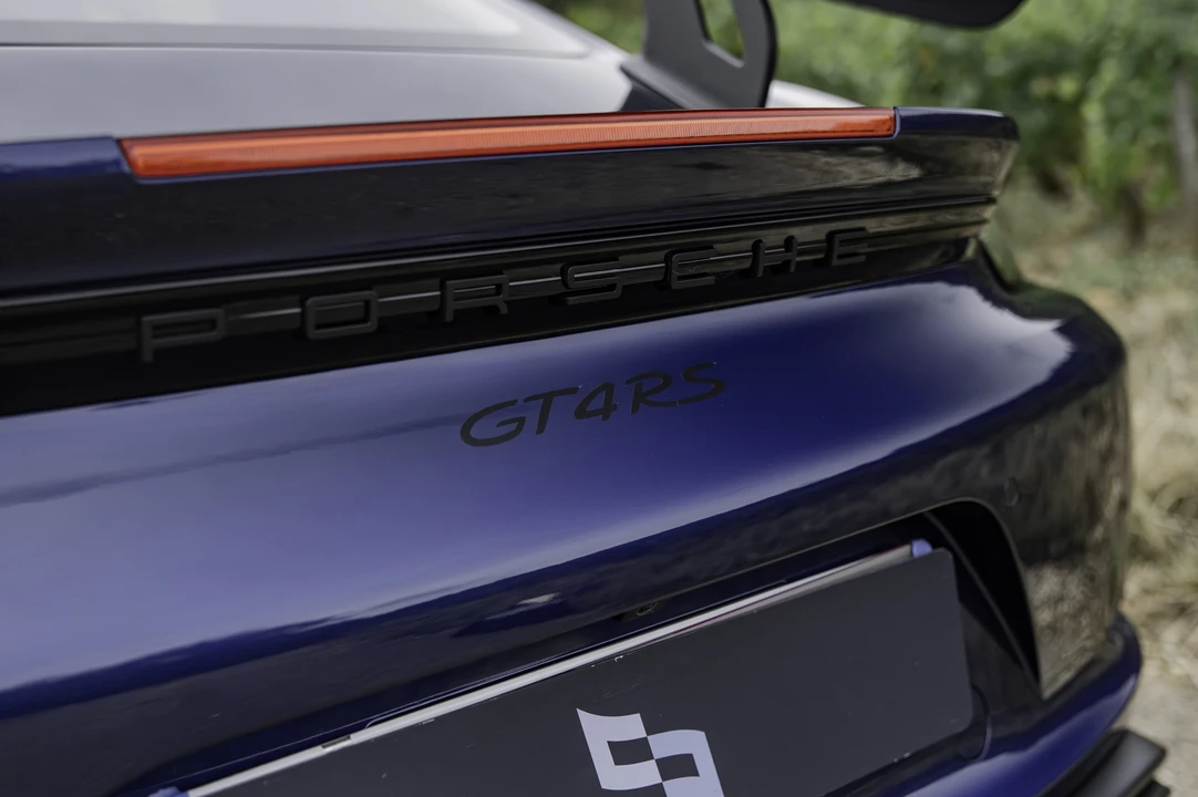 2025 Porsche 718 Cayman GT4 RS - Image 25 of 31