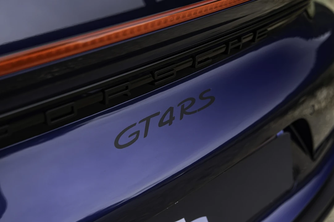 2025 Porsche 718 Cayman GT4 RS - Image 26 of 31
